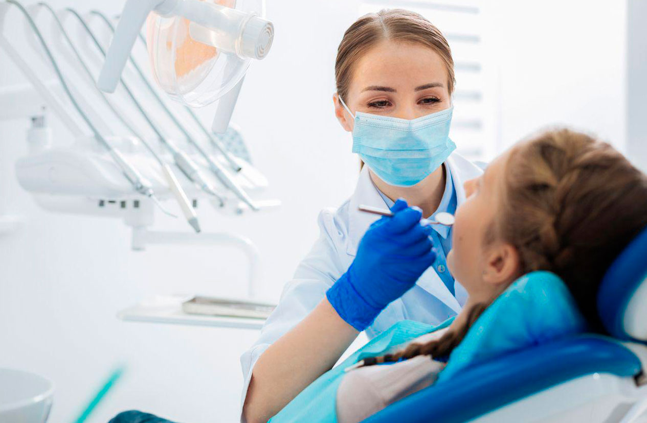 El Suprem ratifica que els odontòlegs són els únics que poden realitzar tractaments sobre els pacients